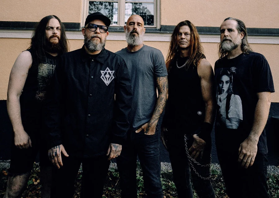 In Flames: Arbeit an Album Nr. 15 hat begonnen & neue Tour-Dates