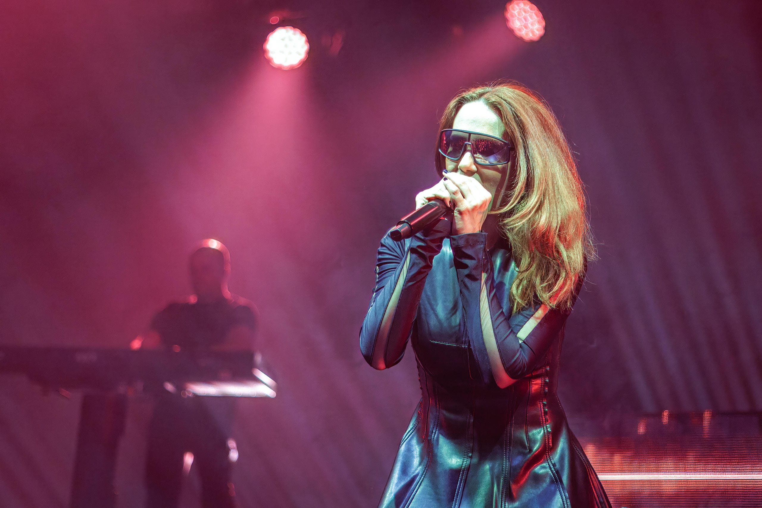 Arcane Dimensions Tour 2026: Charlotte Wessels, Epica und Amaranthe in der Inselpark Arena Hamburg